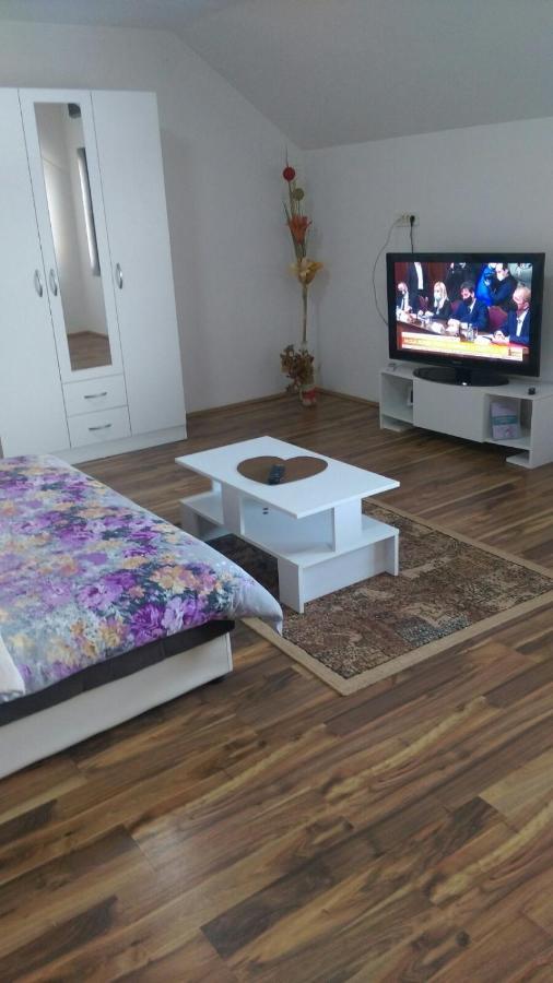 Apartament Stan Na Dan Gornji Milanovac-Centar-Nova Gradnja Zewnętrze zdjęcie