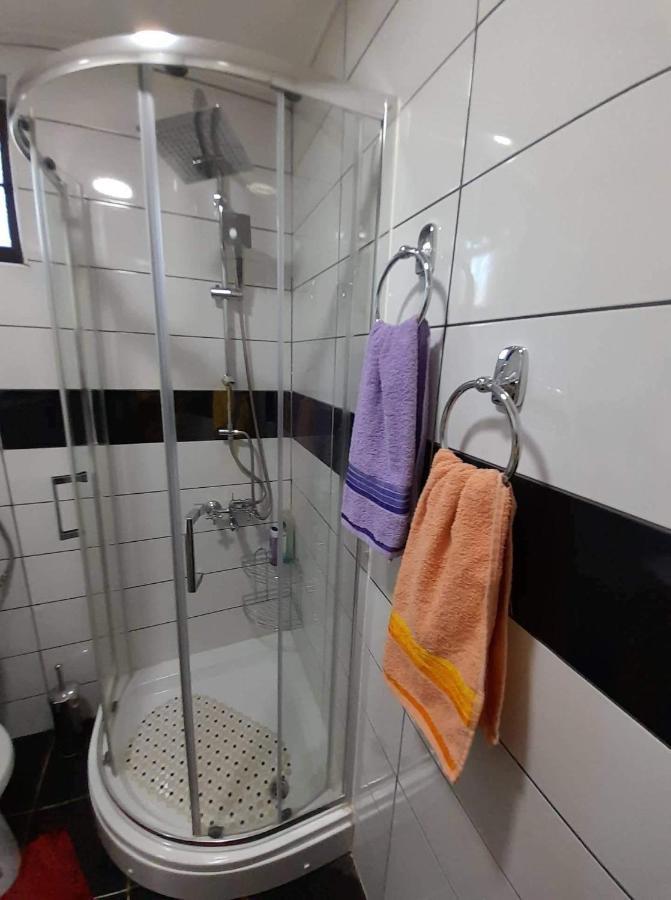 Apartament Stan Na Dan Gornji Milanovac-Centar-Nova Gradnja Zewnętrze zdjęcie