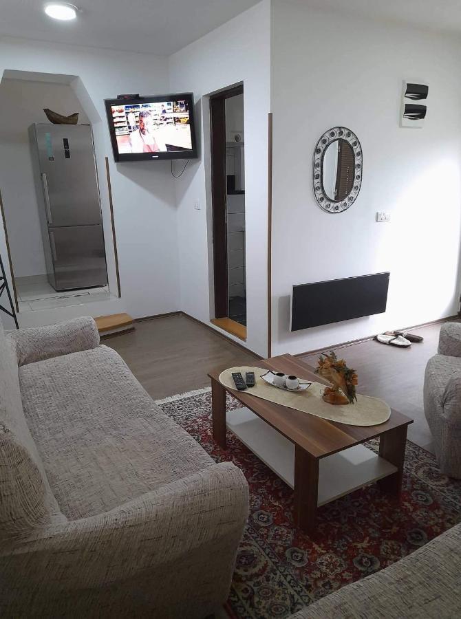 Apartament Stan Na Dan Gornji Milanovac-Centar-Nova Gradnja Zewnętrze zdjęcie
